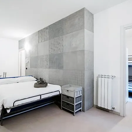 Apartment Blue Loft - The House Of Travelers Como