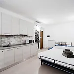Peter Pan Urban Loft By 